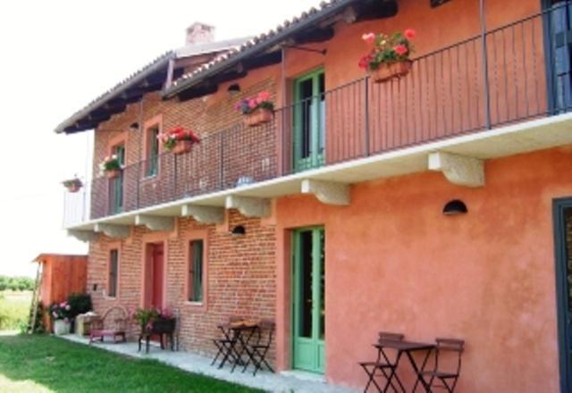 La Casetta Di Lu Cellarengo Buitenkant foto